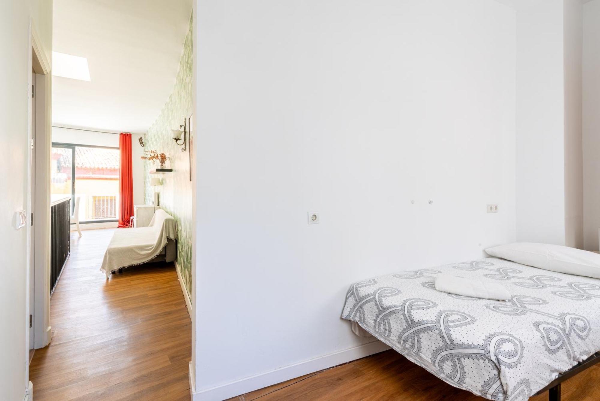 House Sevillana Parking Exterior foto